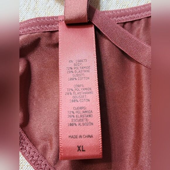 NWT SKIMS THONG underwear SILKY SOFT - Picture 10 of 13